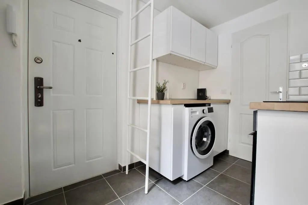 Standard Apartment By Hi5 - Wesselenyi Str. Studio Budapest Hungary